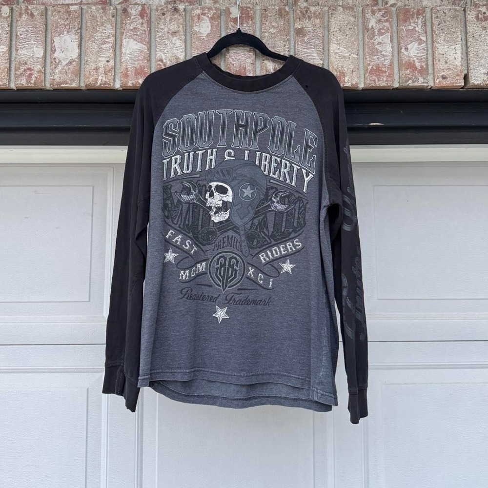 BLACK & GREY SOUTHPOLE RAGLAN LONG SLEEVE